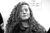 Ahed Tamimi, palestina de dieciséis años, ayer, antes de comparecer ante el tribunal militar en la prisión militar de Ofer en la aldea de Betunia en Cisjordania. Foto: Ahmad Gharabli, AFP