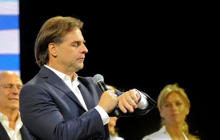 Luis Lacalle Pou, en la sede de Todos, el 24 de noviembre. · Foto: Federico Gutiérrez Luis Lacalle Pou, en la sede de Todos, el 24 de noviembre. · Foto: Federico Gutiérrez