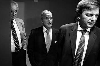 Eduardo Ache, presidente de Nacional, Juan Pedro Damiani, presidente de Peñarol, y Sebastián Bauzá, presidente de la AUF, el viernes en la Torre Ejecutiva, a donde concurrieron para reunirse con el presidente de la República, José Mujica. /Foto: Pedro Rincón Eduardo Ache, presidente de Nacional, Juan Pedro Damiani, presidente de Peñarol, y Sebastián Bauzá, presidente de la AUF, el viernes en la Torre Ejecutiva, a donde concurrieron para reunirse con el presidente de la República, José Mujica. /Foto: Pedro Rincón