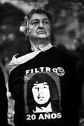 Norma Morroni, madre de Fernando Morroni, ayer en la marcha por los 20 años de los sucesos del Hospital Filtro, en los que resultó muerto su hijo. / Foto: Nicolás Celaya