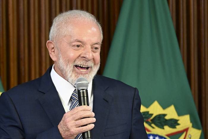 El presidente de Brasil, Luiz Inácio Lula da Silva, durante una reunión ministerial en el Palacio Planalto de Brasilia. · Foto: Evaristo Sa, AFP