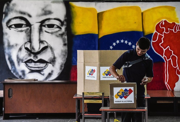 Colegio electoral, ayer, en Caracas. · Foto: Juan Barreto
