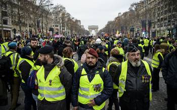 Acto de los chalecos amarillos, el 5 de enero, en los Campos Elíseos, en París.
Acto de los chalecos amarillos, el 5 de enero, en los Campos Elíseos, en París.