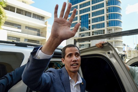 Juan Guaidó después de asistir a una misa en la iglesia Nuestra Señora Guadalupe, ayer, en Caracas. · Foto: Federico Gutiérrez Juan Guaidó después de asistir a una misa en la iglesia Nuestra Señora Guadalupe, ayer, en Caracas. · Foto: Federico Gutiérrez