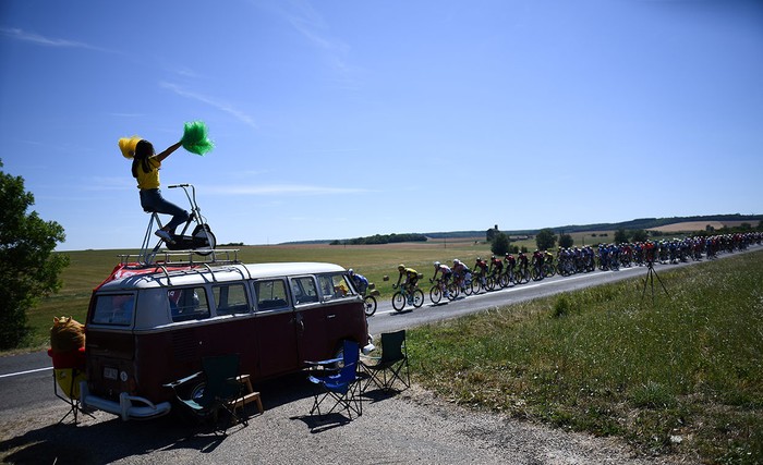 Pasaje del Tour de France, ayer, entre Reims y Nancy, este de Francia.

 · Foto: Anne-Christine Poujoulat / AFP