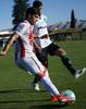 Nicolás Rodríguez, de River Plate, y Agustín Oliveros, de Racing, ayer, en el Parque Roberto. · Foto: Mariana Greif Nicolás Rodríguez, de River Plate, y Agustín Oliveros, de Racing, ayer, en el Parque Roberto. · Foto: Mariana Greif