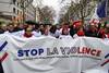 Marcha de 'bufandas rojas', el 27 de enero en París.
Marcha de 'bufandas rojas', el 27 de enero en París.