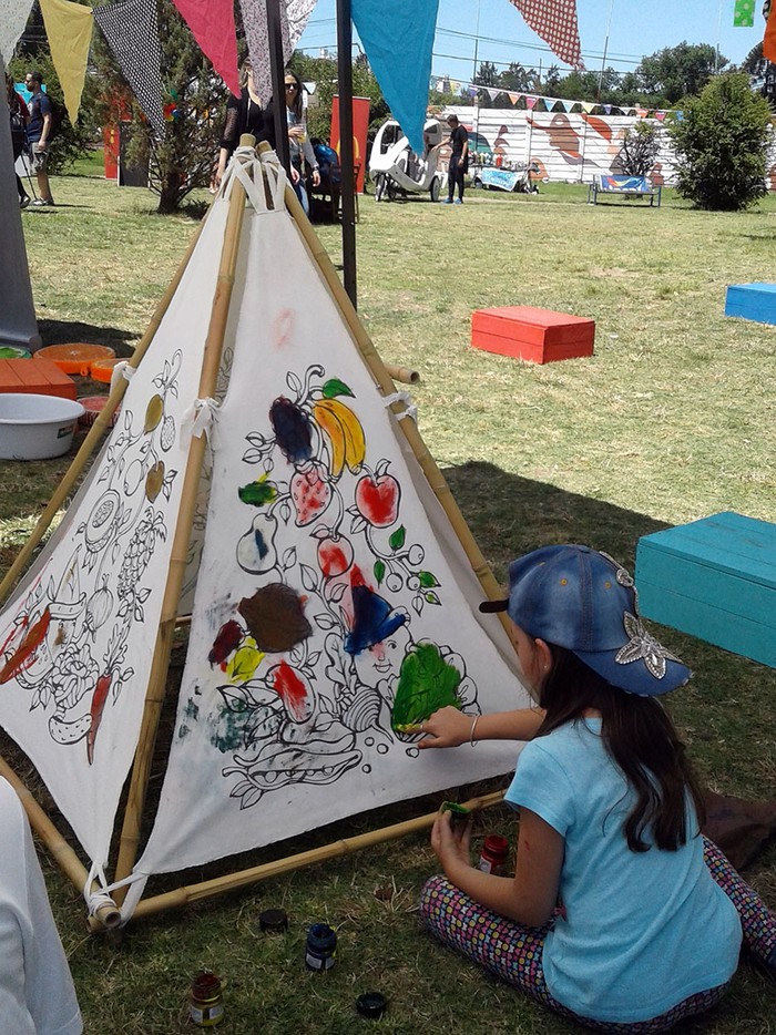 Foto principal del artículo 'Nutrición de niños y adolescentes: de la vianda a la cantina'