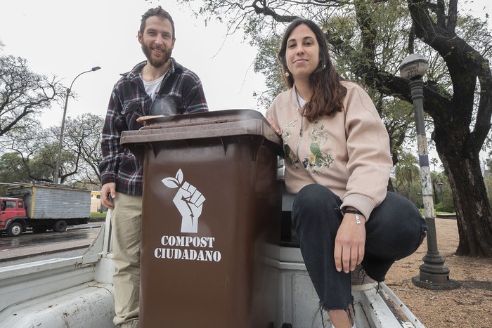 Federico Luisi y Andrea Alba, de Compost Ciudadano. · Foto: Federico Gutiérrez