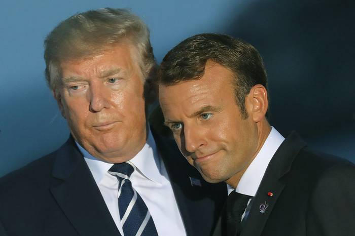Donald Trump, presidente de Estados Unidos, y Emmanuel Macron, presidente de Francia, en la cumbre anual del G7, ayer, en Biarritz, Francia.

 · Foto: Ludovic Marin, AFP