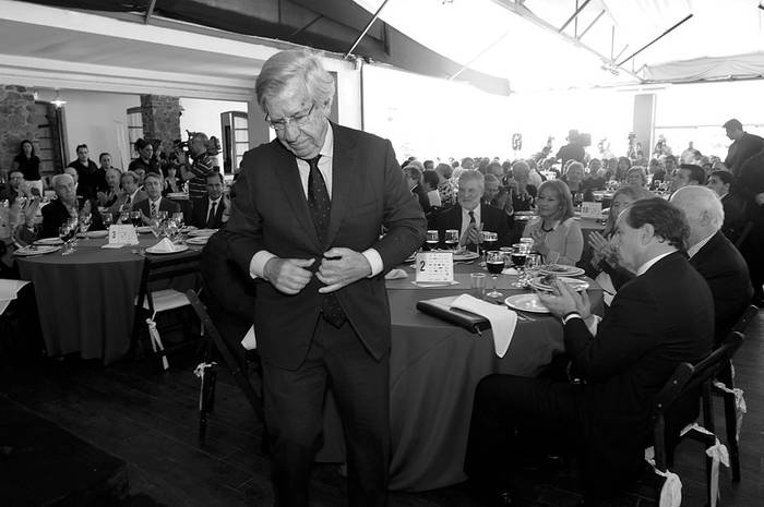 Danilo Astori en el Día del Exportador, ayer, en la sociedad criolla Elías Regules. Foto: Sandro Pereyra