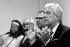 Tabaré Vázquez en la presentación de la Comisión de Verdad y Justicia, el viernes, en el hotel Four Points. Foto: Hugo Ortuño, Efe Tabaré Vázquez en la presentación de la Comisión de Verdad y Justicia, el viernes, en el hotel Four Points. Foto: Hugo Ortuño, Efe