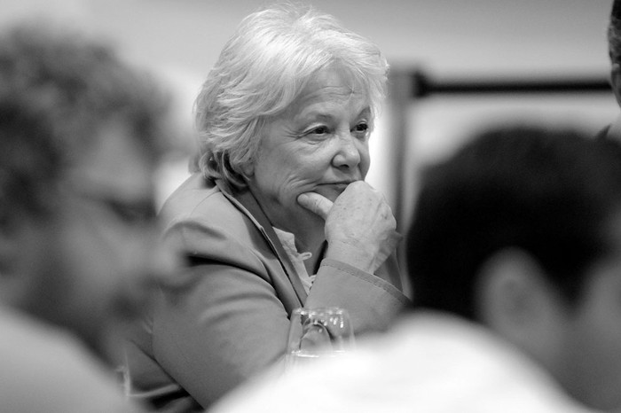 Lucía Topolansky durante la videoconferencia con autoridades de la ciudad de Medellín, ayer, en la Torre de las Telecomunicaciones. Foto: Sandro Pereyra
