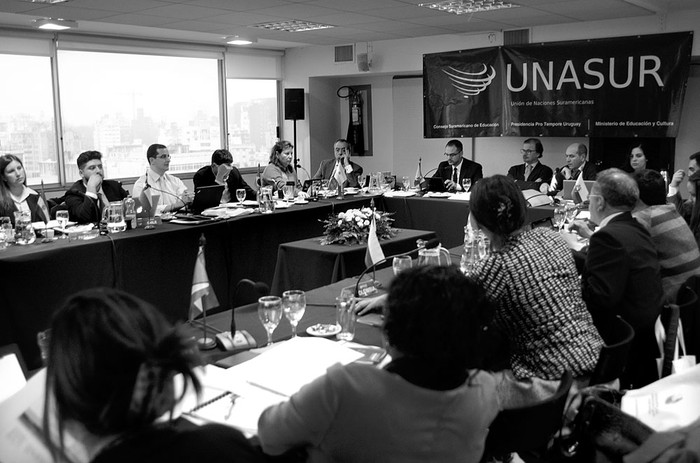 XXIV Reunión de la Instancia Ejecutiva del Consejo Suramericano de Educación de la Unasur,
ayer, en el Ministerio de Educación y Cultura. Foto: Pablo Vignali
