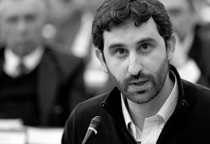 Daniel Caggiani, vicepresidente por Uruguay del Parlamento del Mercosur, durante la sesión de ayer, en el edificio Mercosur.Foto: Juan Ignacio Mazzoni, Efe