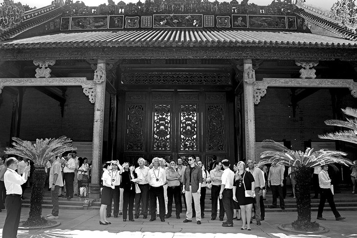La comitiva oficial uruguaya visita el museo de arte folclórico de la familia Chen, ayer, en Guangzhou, provincia de Guangdong, China. Foto: Walter Paciello, Presidencia