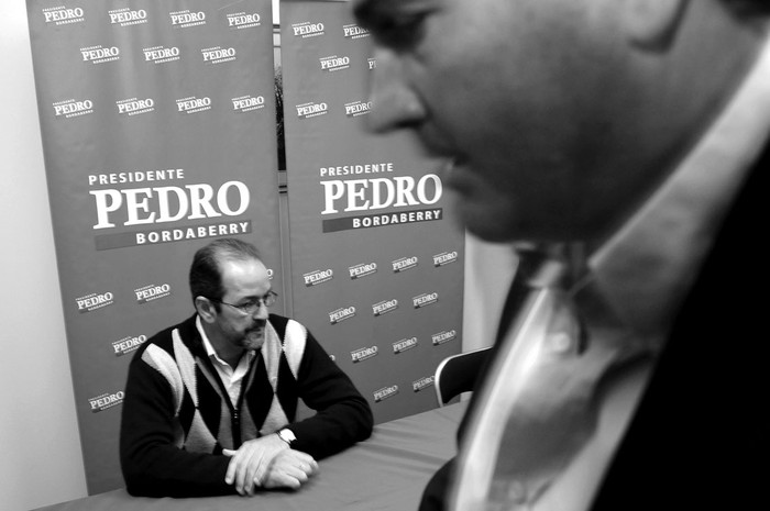 Pedro Bordaberry y Hugo de León, ayer, momentos antes de realizar la conferencia de prensa.  · Foto: Pablo Nogueira