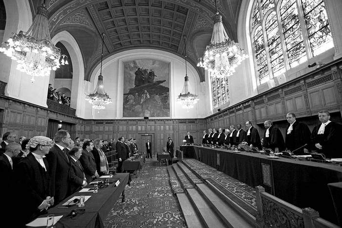 Comienzo de la sesión en la Corte Internacional de Justicia (CIJ) de La Haya, el martes · Foto: Efe, Robin Utrecht