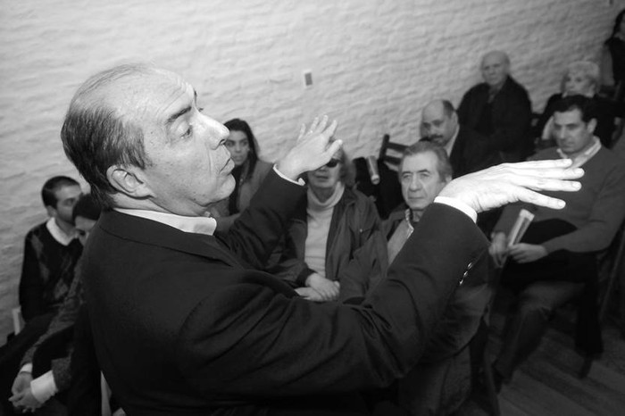 José Amorín Batlle durante su discurso en el acto de anoche. Foto: Nicolás Celaya