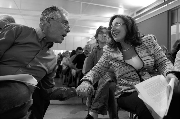 Ana Olivera en el Plenario Departamental del Frente Amplio, ayer, en La Huella de Seregni. Foto: Pablo Vignali