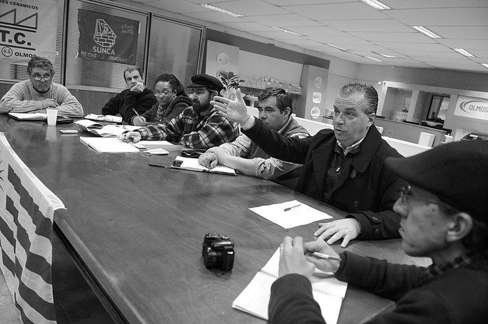 Asamblea de la ANERT, el sábado, en Empalme Olmos.  · Foto: Nicolás Celaya