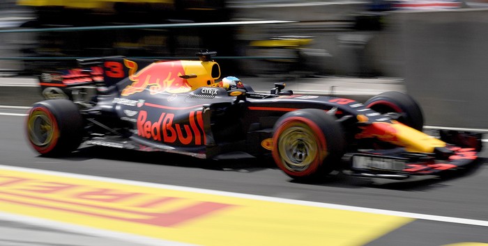 Daniel Ricciardo de Red Bull’s, durante los entrenamientos previos al Gran Premio de Hungríafoto: Andrej Isakovic, Afp