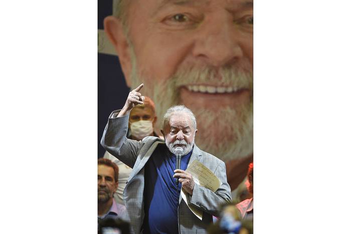 Lula da Silva el viernes 18 de marzo, en Curitiba. · Foto: Denis Ferreira, AFP