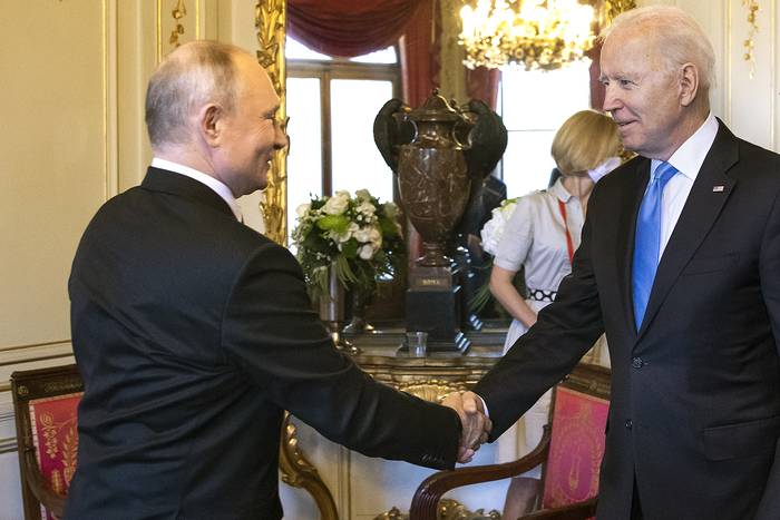 Vladimir Putin y Joe Biden en Ginebra (archivo, junio de 2021). · Foto: Peter Klaunzer, EFE