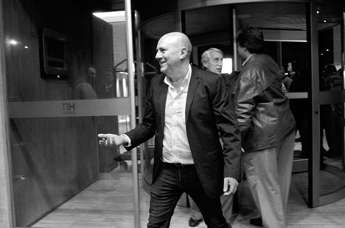 Edgardo Novick en el hotel NH Columbia el día de las elecciones departamentales. Foto: Pablo Vignali (archivo, mayo de 2015)