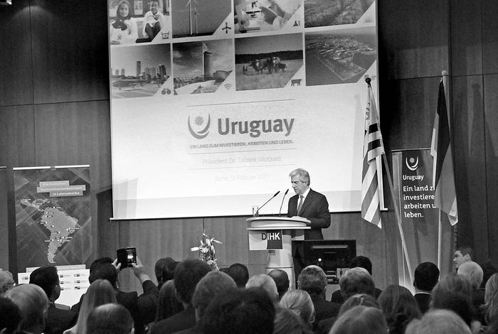 Tabaré Vázquez durante su disertación en la Lateinamerika-Konferenz, ayer, en Berlín. Foto: Manuel V. Tort, presidencia          