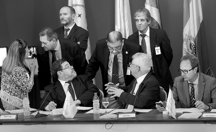 Sesión del Parlasur, ayer, durante el debate sobre la situación de Venezuela, en el edificio Mercosur. Foto: Pablo Vignali 