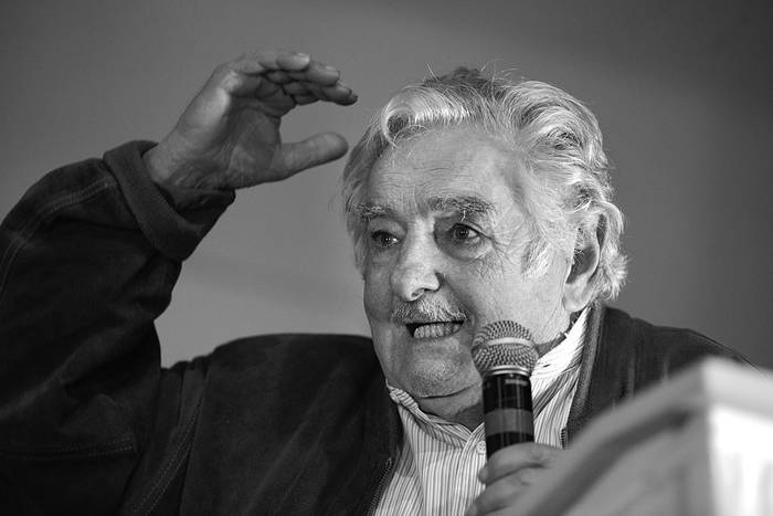 José Mujica en el acto apertura del Décimo Congreso del Movimiento de Participación Popular Raquel Dupont, el viernes, en el Platense Patín Club. Foto: Juan Manuel Ramos