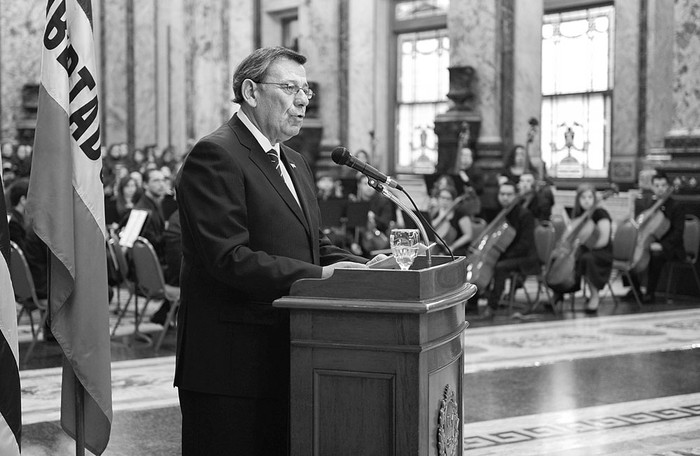 El canciller Rodolfo Nin Novoa, en el acto aniversario de la Jura de la Constitución, ayer, en el Palacio Legislativo. Foto: Vicente-Manuel-Tort, Presidencia