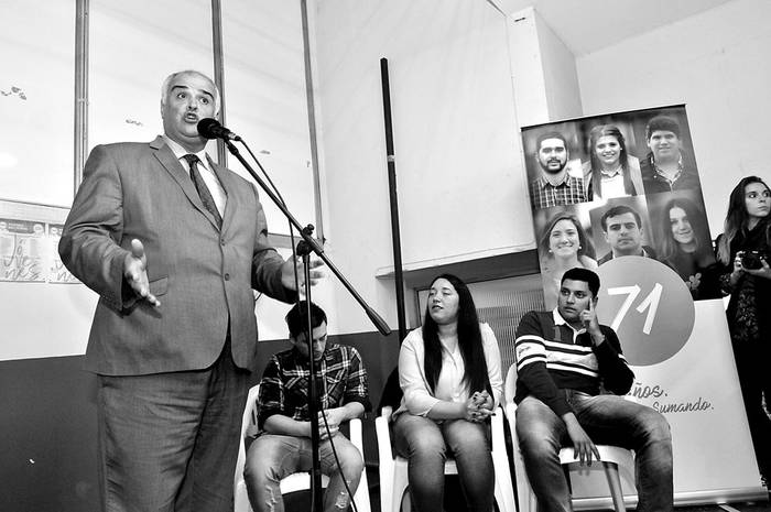 Gustavo Penadés durante un acto de jóvenes blancos con la Lista 71, ayer, en Cordón. Foto: Federico Gutiérrez