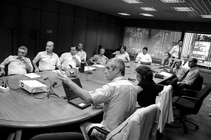 Reunión de la comisión interpartidaria de energía, en el edificio anexo del Palacio Legislativo. / foto: (archivo, enero de 2010) · Foto: Pablo Nogueira