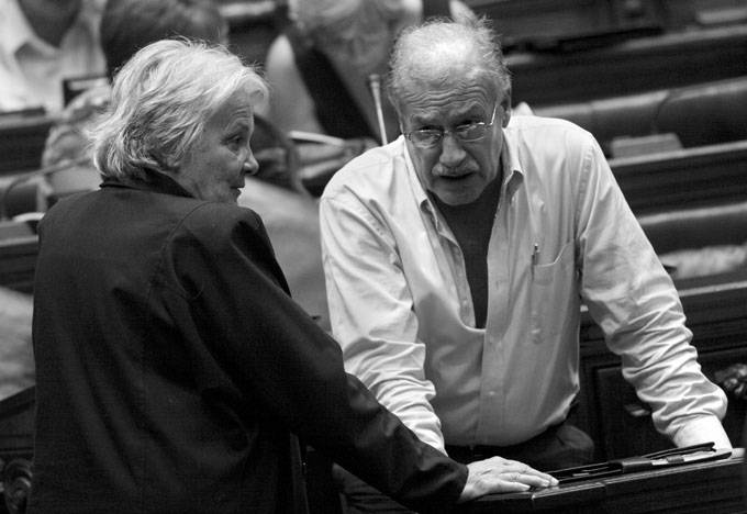 La senadora Lucía Topolanski y el diputado Juan José Domínguez en la cámara de diputados. (archivo, febrero de 2010) · Foto: Victoria Rodríguez