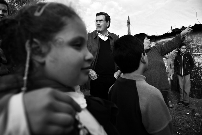 Pedro Bordaberry ayer, en la recorrida por el barrio Borro, en Montevideo. / Foto: Nicolás Celaya