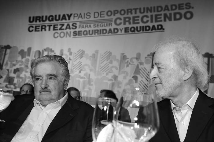 José Mujica y Juan Carlos López Mena durante un evento con empresarios organizado por la Cámara de Comercio Argentino Uruguaya en Punta del Este. (archivo, abril de 2011) · Foto: Nicolás Celaya