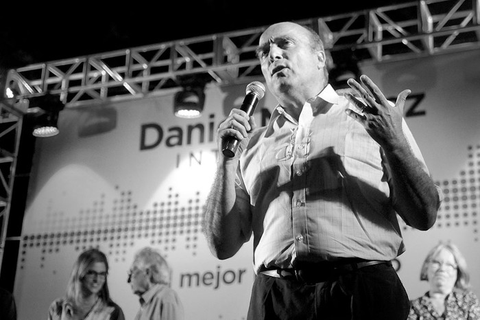 Daniel Martínez en el acto de lanzamiento de su candidatura, el sábado, en La Teja. Foto: Javier Calvelo