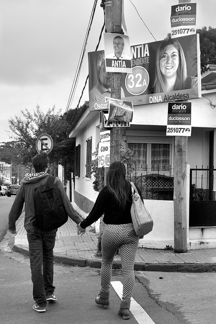 Cartelería electoral en la ciudad de Maldonado. Foto: Federico Gutiérrez