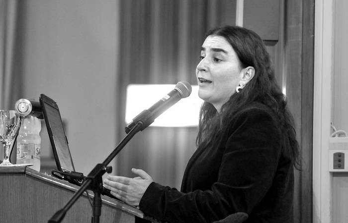 Verónica Amarante, ayer, en la Facultad de Ciencias Económicas y de Administración
de la Universidad de la República. Foto: Federico Gutiérrez