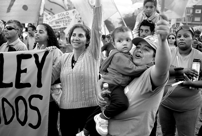 Movilización de Fucvam, ayer en el Palacio Legislativo. Foto: Pablo Vignali