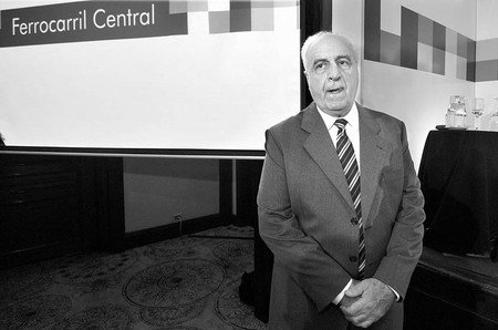 Víctor Rossi, ministro de Transporte y Obras Públicas, en la presentación del proyecto Uruguay en Marcha Ferrocarril Central. Foto: Federico Gutiérrez (archivo, agosto de 2017) Víctor Rossi, ministro de Transporte y Obras Públicas, en la presentación del proyecto Uruguay en Marcha Ferrocarril Central. Foto: Federico Gutiérrez (archivo, agosto de 2017)