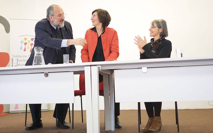 Juan Faroppa, María Josefina Plá y Mariana Mota, en la Institución Nacional de Derechos Humanos. Archivo, setiembre 2018. · Foto: Pablo Vignali