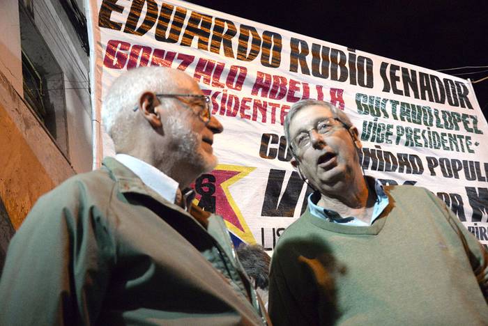 Gonzalo Abella junto a Eduardo Rubio en un acto del 26 de Marzo. · Foto: Alessandro Maradei