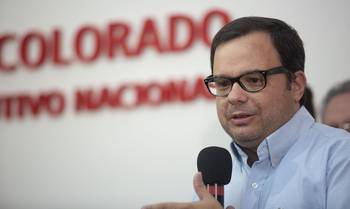 Felipe Schipani al asumir la presidencia del Comité Ejecutivo Departamental del Partido Colorado, el 19 de diciembre de 2019. · Foto: .