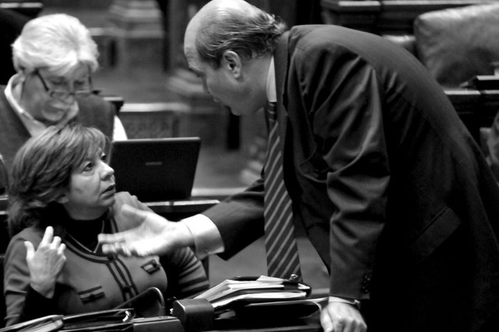 Susana Pereyra y Pablo Abdala, ayer, en la sesión de la Cámara de Diputados. · Foto: Javier Calvelo