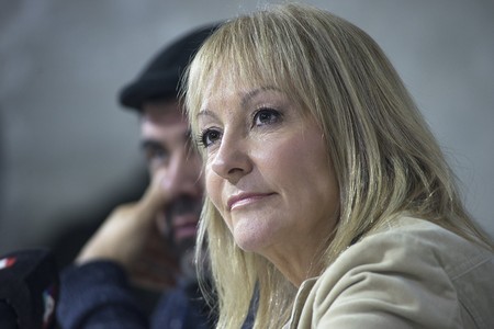 Carolina Cosse y Óscar Andrade, durante la conferencia de prensa en la que anunciaron su acuerdo electoral.
· Foto: Alessandro Maradei Carolina Cosse y Óscar Andrade, durante la conferencia de prensa en la que anunciaron su acuerdo electoral.
· Foto: Alessandro Maradei