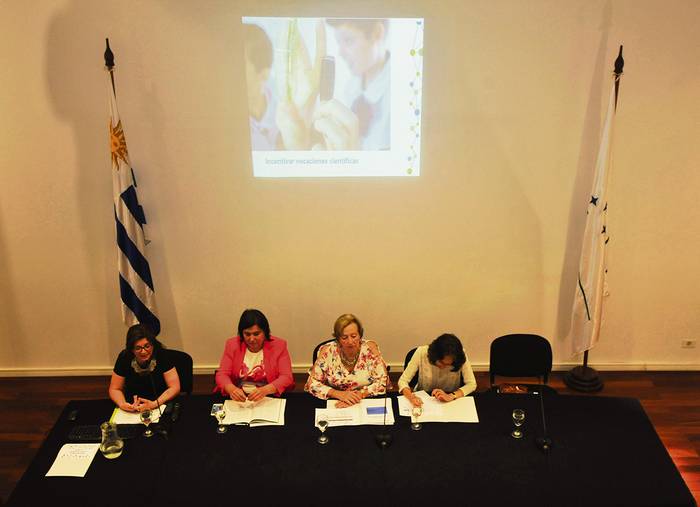 Rosita Angelo, Laura Motta, María Julia Muñoz y Cristina Fernández. / Foto: Federico Gutiérrez