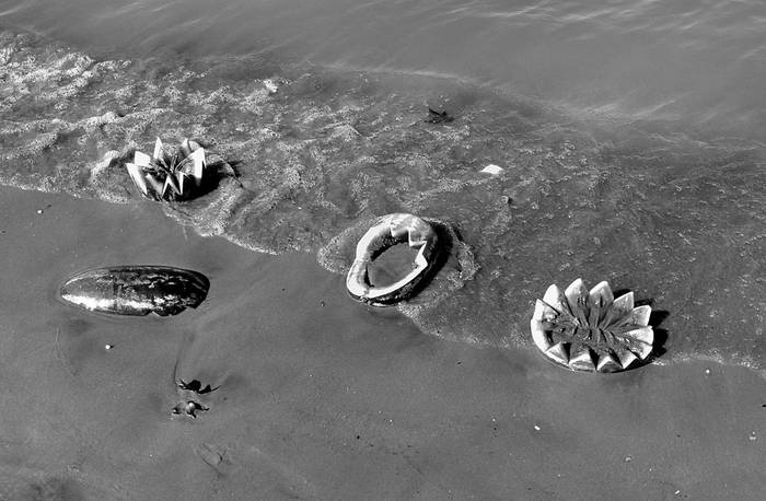 Playa Ramírez después de Iemanjá. Foto: Iván Franco (archivo, febrero de 2016)